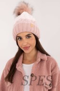 Czapka Model JK-CZ-52.31 Light Pink - Rue Paris